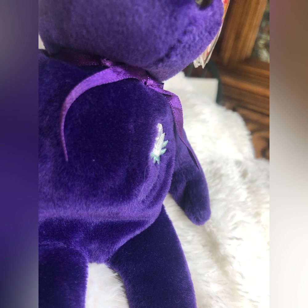Princess the Bear beanie baby collectible - Rare - Mint Condition